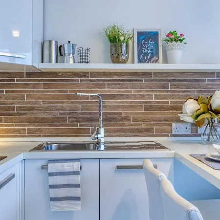 Stylish 1bedroom In The Heart Of St Julians 402 Apartment *