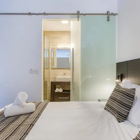 Stylish 1bedroom In The Heart Of St Julians 402 * Saint Julian's