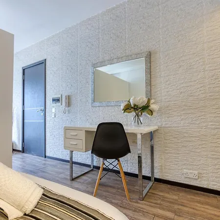 아파트 Stylish 1bedroom In The Heart Of St Julians 402 *